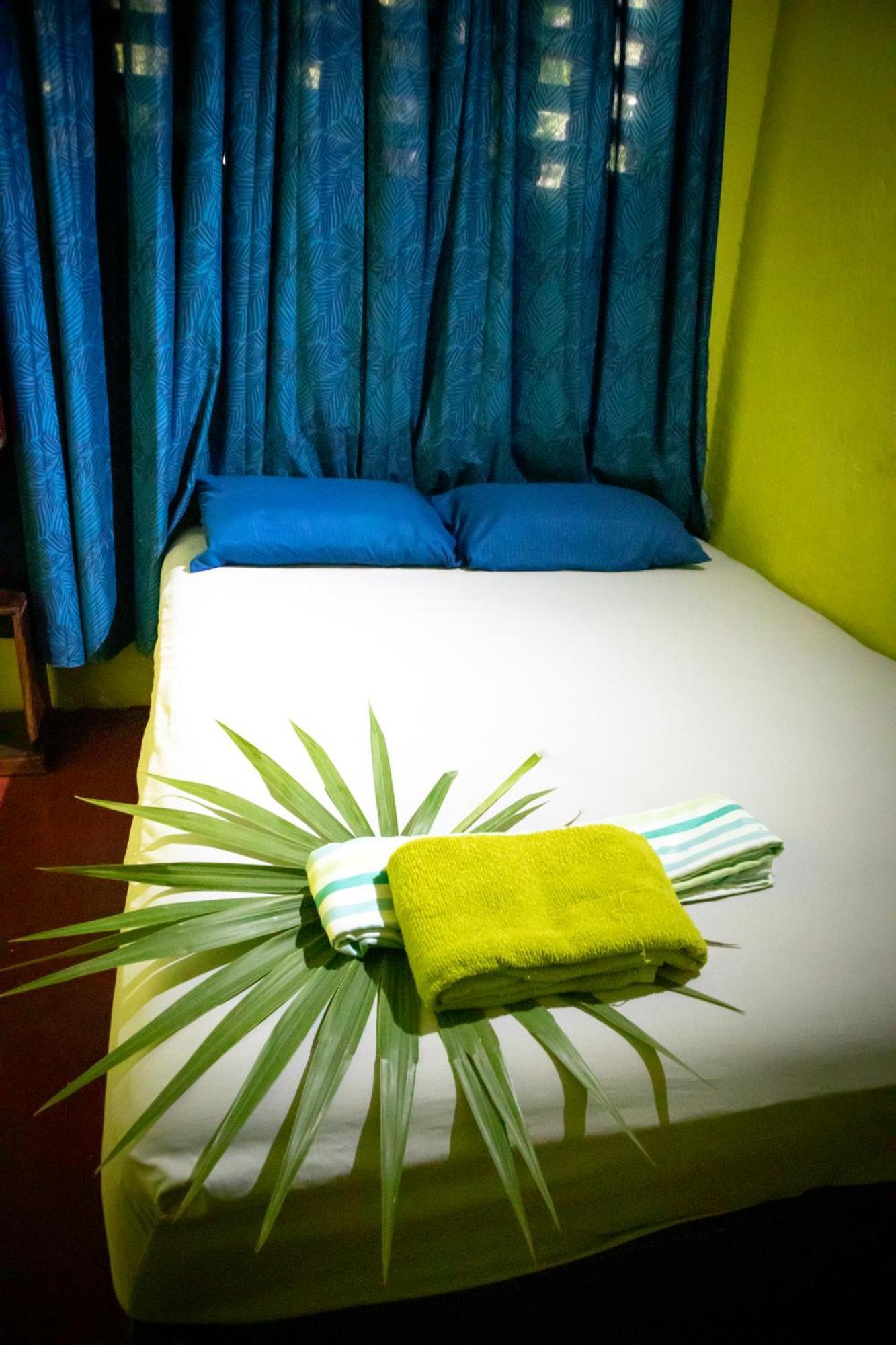 Hostal Shalom 푸에르토 에스콘디도 외부 사진